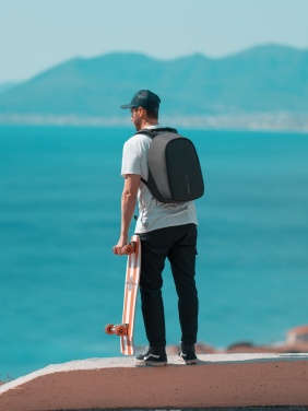 Logotrade Werbegeschenke das Foto: Bobby Hero Small Anti-Diebstahl-Rucksack