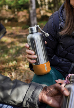 Logotrade Logogeschenke das Foto: Black+Blum Explorer isolierte Wasserflasche groß, 850ml