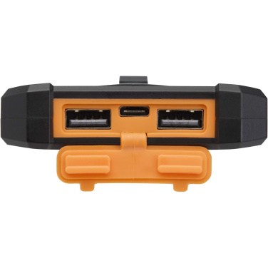 Logotrade Logogeschenke das Foto: Altair 10 W 5000 mAh robuste Solar Powerbank aus recyceltem Kunststoff mit integrierter Taschenlampe