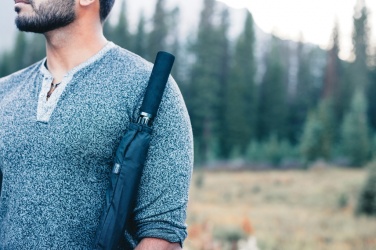 Logotrade promotional product picture of: Swiss Peak Aware™ Ultra-light manual 25” Alu umbrella