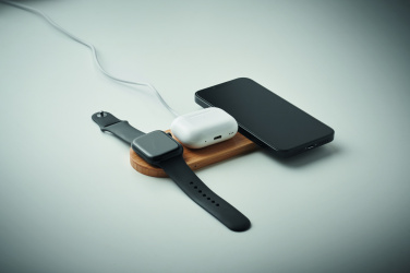 Logo trade promotional items picture of: 3 in 1 15W wireless charger