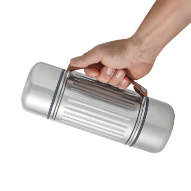Logo trade promotional items image of: Black+Blum Explorer Flask Duo 1L