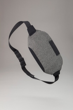 Logo trade reklaamkingituse pilt: Õlakott Urban Bumbag