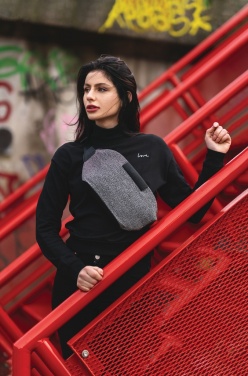 Logotrade firmakingid pilt: Õlakott Urban Bumbag