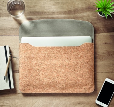 Logotrade reklaamtooted pilt: Korgist sülearvutikoti magnetklapp