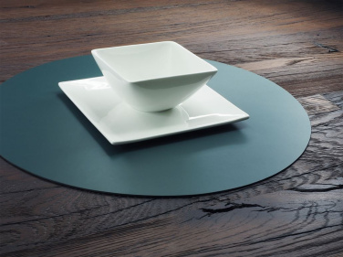 Logo trade firmakingitused foto: Lauamatt 1041094