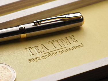 Logotrade meene foto: Puidust lauakorrastaja 1844121