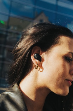 Logotrade mainostuotet kuva: Urban Vitamin Palm Springs RCS ENC nappikuulokkeet