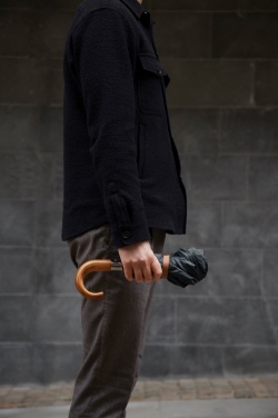 Logotrade liikelahjat mainoslahjat tuotekuva: VINGA Bosler AWARE™ kierrätetty PET 21" sateenvarjo