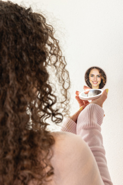 Logotrade korporatīvās dāvanas foto: Lumora RCS pārstrādātas plastmasas uzlādējams LED kosmētikas spogulis