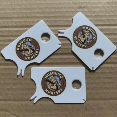 Logotrade reklamprodukter bild: Anpassat fästingborttagningsverktyg